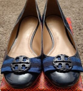 Tory Burch Maritime Black and Navy Flats.